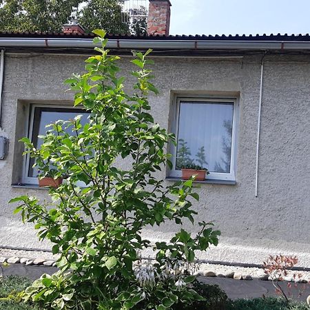 Apartman Yvet Sucany Екстериор снимка