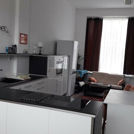 Apartman Yvet Sucany Екстериор снимка