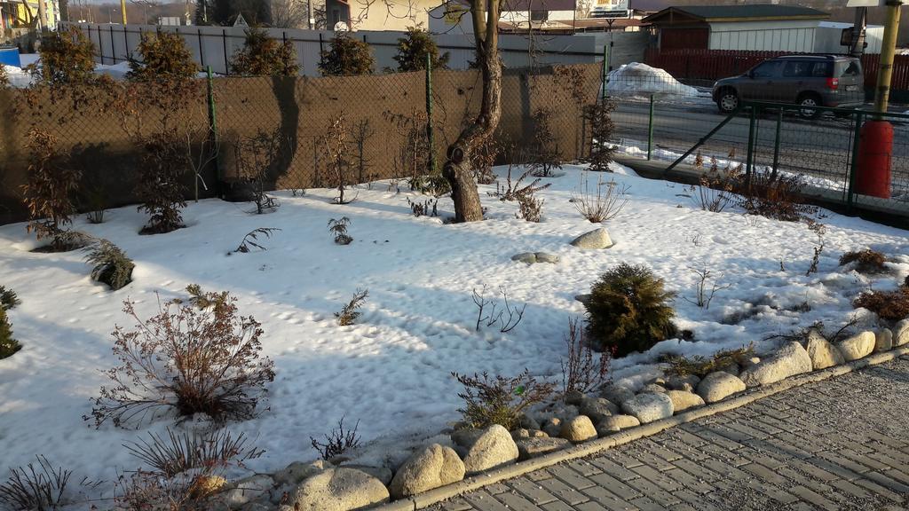 Apartman Yvet Sucany Екстериор снимка