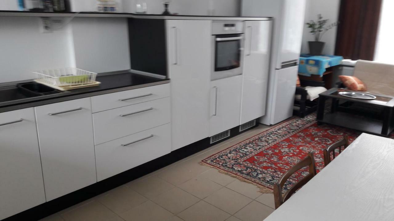 Apartman Yvet Sucany Екстериор снимка
