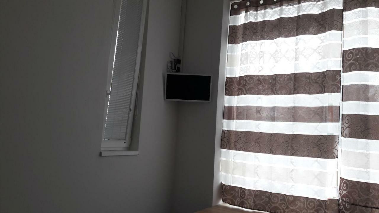 Apartman Yvet Sucany Екстериор снимка
